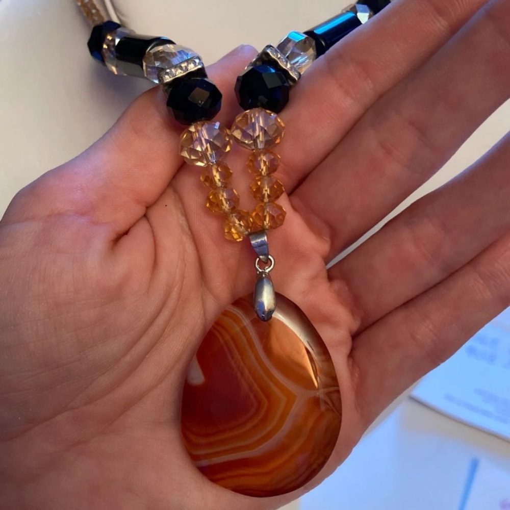 Banded Carnelian Agate Necklace - Picture 3 of 9
